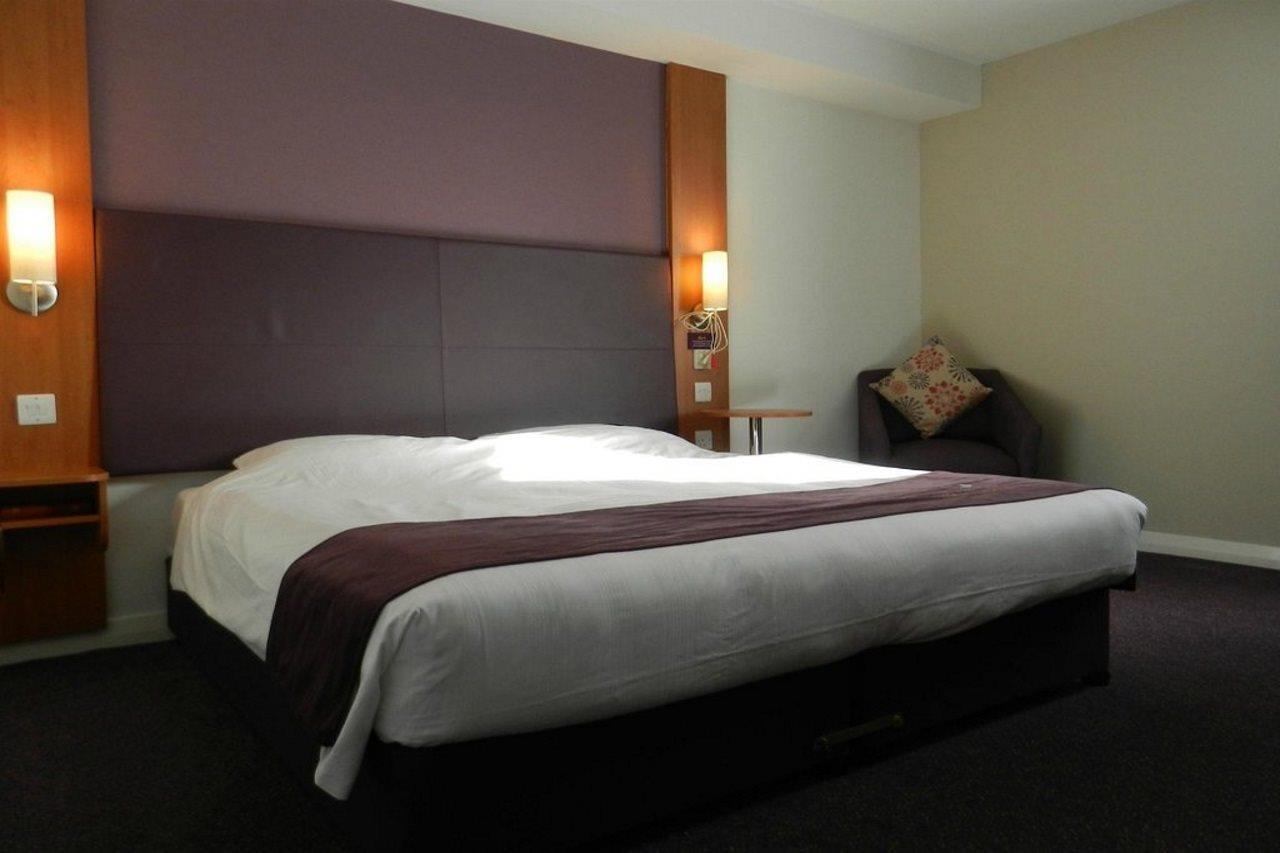 Premier Inn Edinburgh Park Extérieur photo