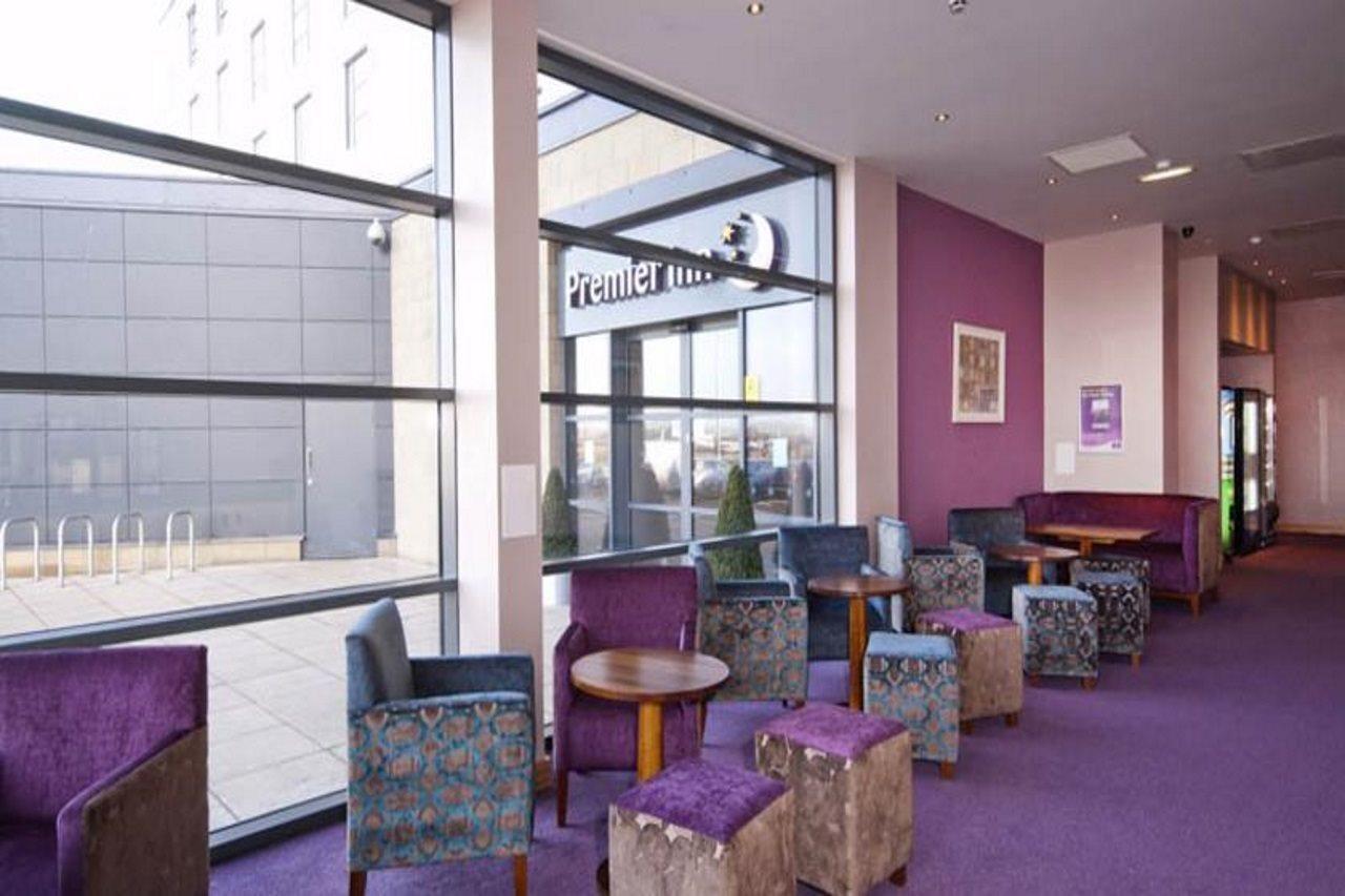 Premier Inn Edinburgh Park Extérieur photo