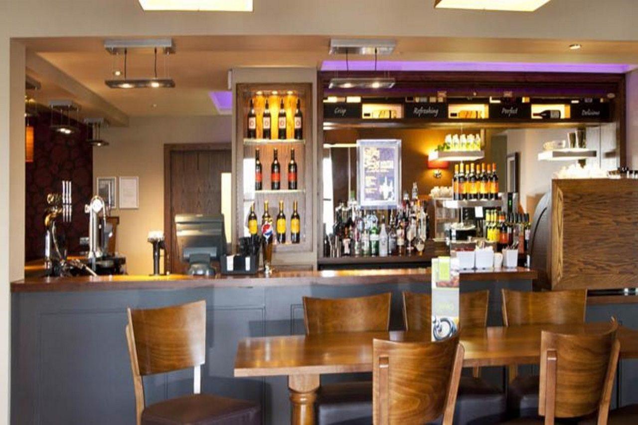 Premier Inn Edinburgh Park Extérieur photo