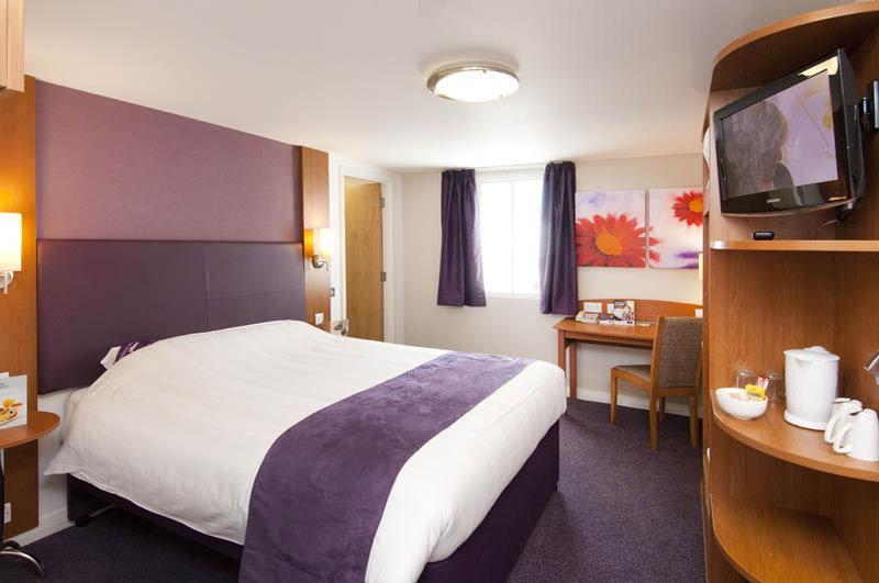 Premier Inn Edinburgh Park Extérieur photo